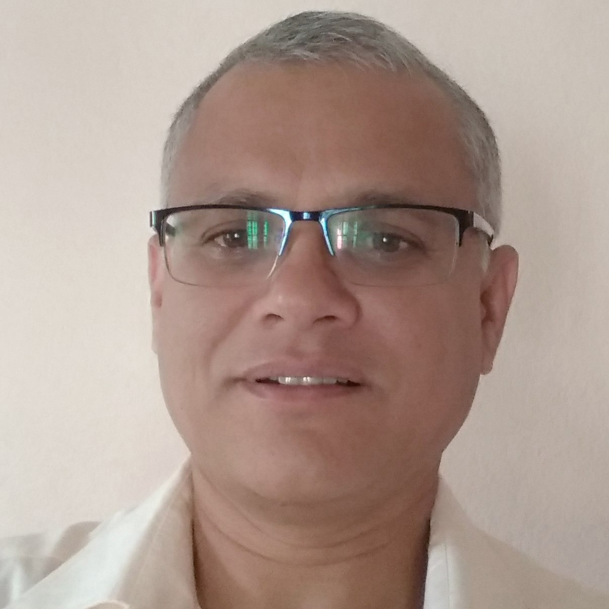 पवनकुमार अधिकारी