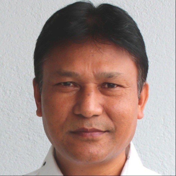 रत्न प्रजापति