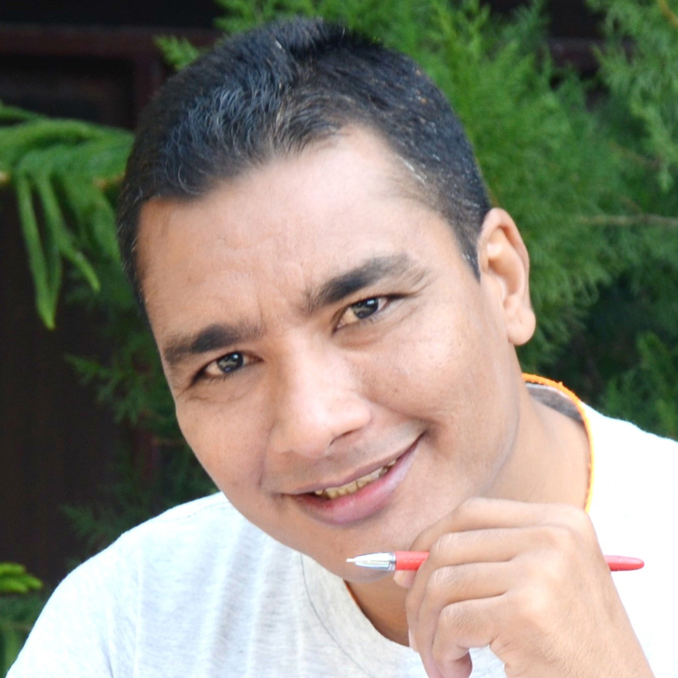 यशु श्रेष्ठ